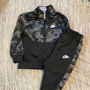 Nike track suit